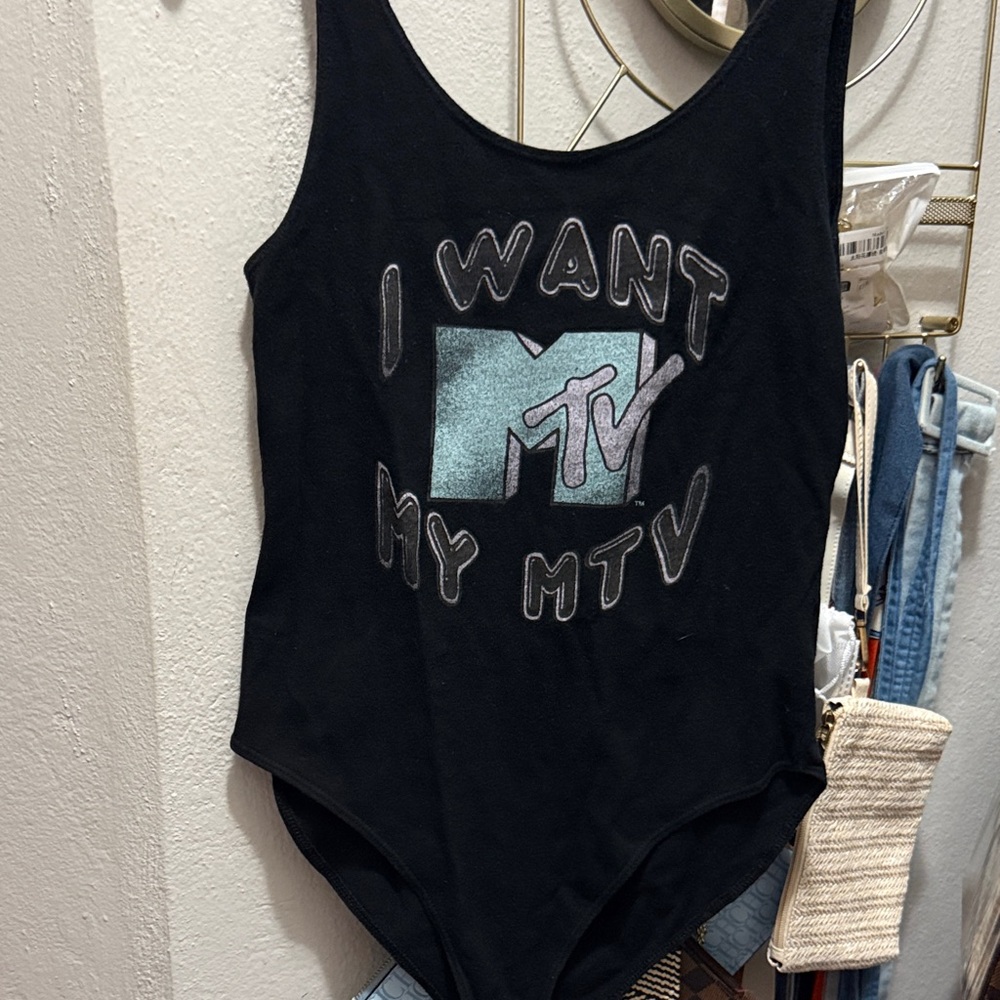 American Eagle Black MTV Graphic Top